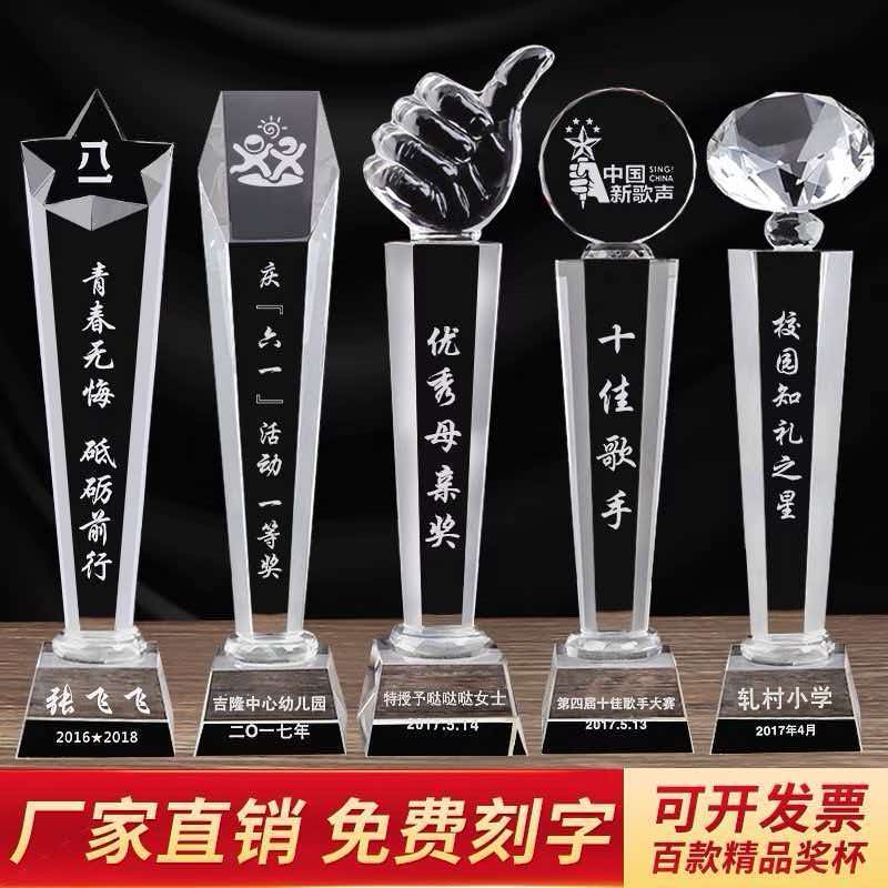 广告物料组合四步法:2026年8月20年广告公司教你配齐门头发光字与马甲